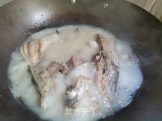 Boiled Fat Head Fish recipe