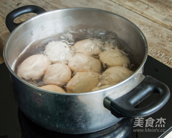 Lixia Must Eat Five-spice Tea Eggs recipe