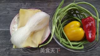 Colorful Bean Curd Mixed with Cowpea recipe