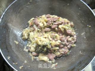 Stir-fried Beef with Sauerkraut recipe