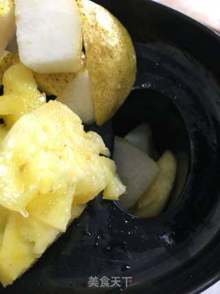 Pineapple Perfume Pear Juice recipe