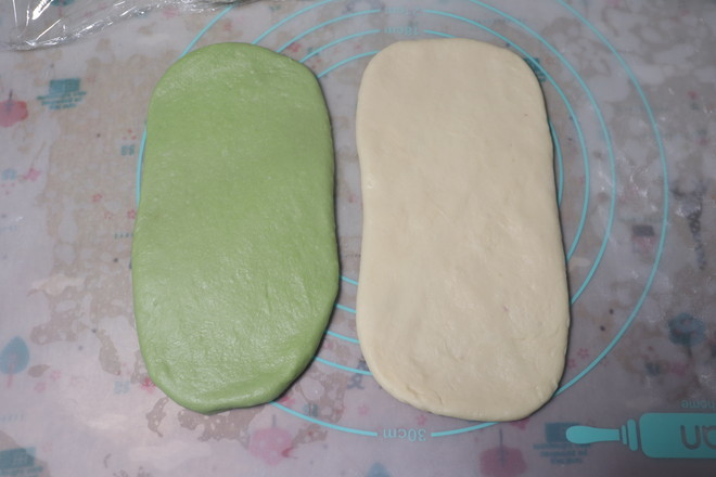 Matcha Milky Two-color Small Toast, Rich Milky High-value Spit recipe