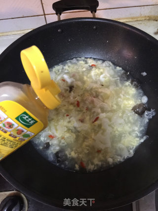Sea Cucumber and Tremella Soup recipe