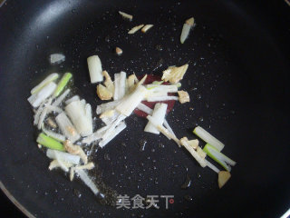 Celery Stir-fried Pork recipe