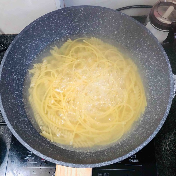 Black Pepper Beef Sausage Pasta recipe