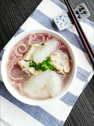 Radish Pork Ribs Noodle Soup