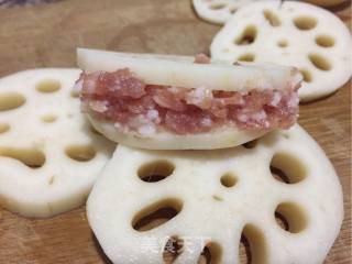 Steamed Lotus Root Folder recipe