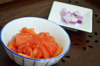 Tomato-flavored Braised Shredded Pork recipe