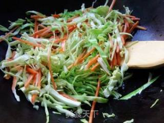 Stir-fried Cabbage with Carrots recipe