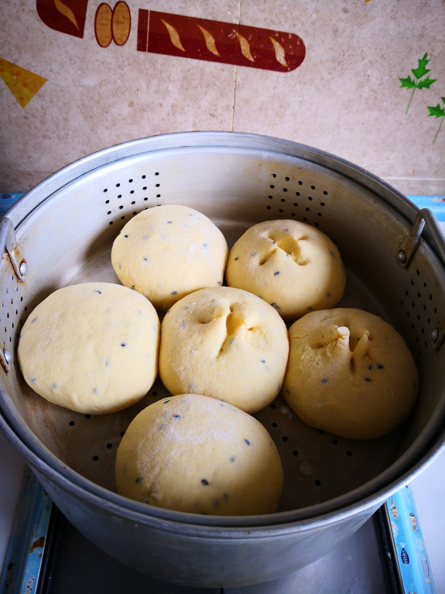 Black Sesame Cornmeal Buns recipe