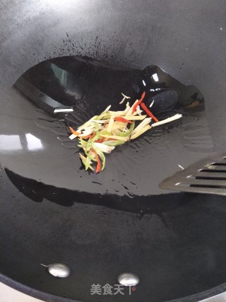 Fried Yam with Snow Peas recipe