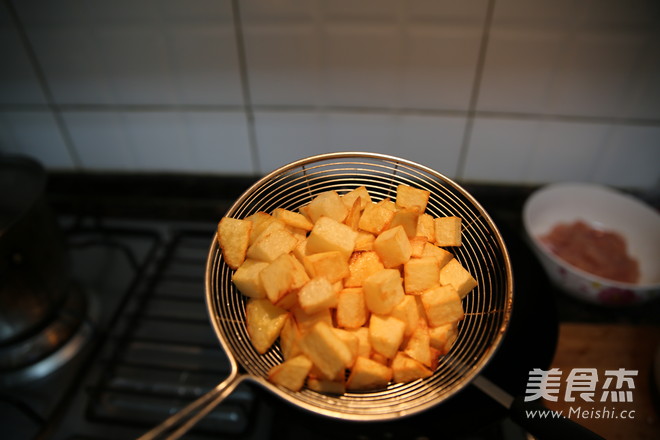 Potatoes, Chicken Nuggets and Chili Noodles recipe