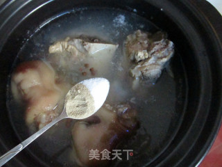 #春食野菜香#malantou Pork Bone Soup recipe