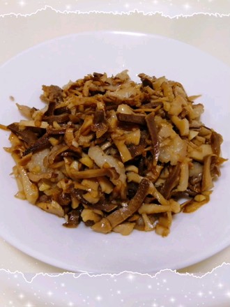 Fried Pork with Dried Bamboo Shoots recipe