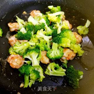 Stir-fried Shrimp with Broccoli recipe