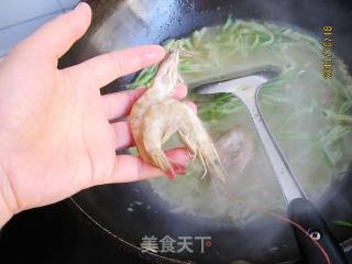 Shrimp Stewed with Radish Vermicelli recipe