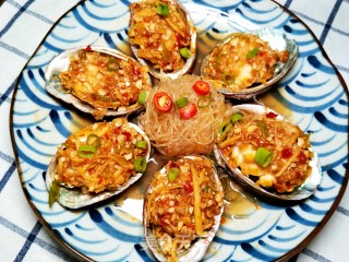 Steamed Abalone with Garlic recipe