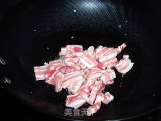 A Good Partner for Autumn Food Supplements---roasted Pork Belly with Radish recipe