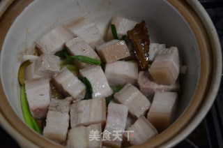 Osmanthus Braised Pork recipe