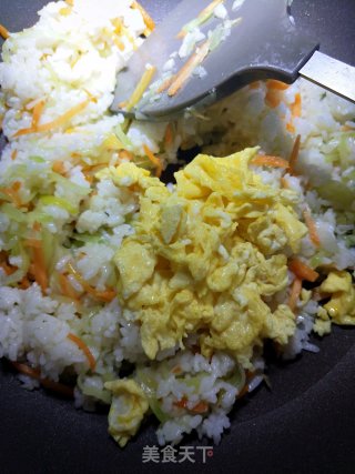 Fried Rice with Garlic Double Silky Egg recipe