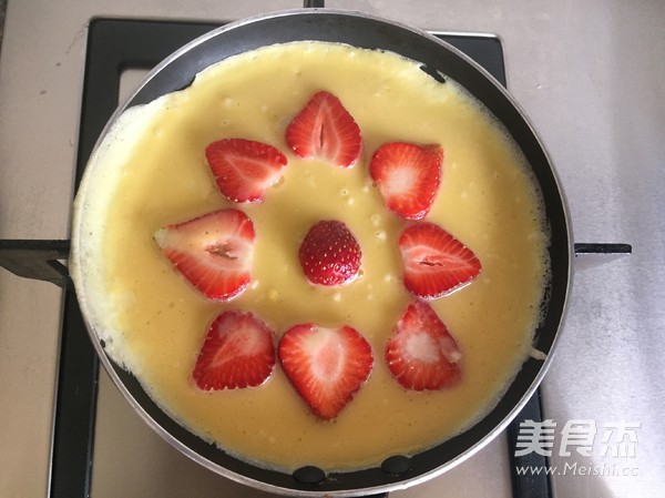 Strawberry Pancakes recipe