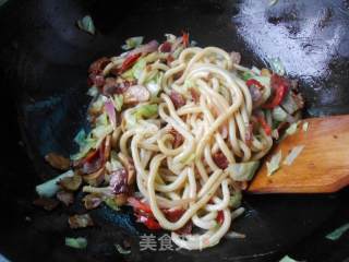 Stir-fried Udon Noodles with Bacon and Mixed Vegetables recipe