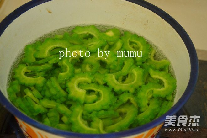 Plum Pickled Bitter Gourd recipe