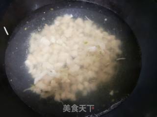 Diced Chicken with Bean Sprouts recipe