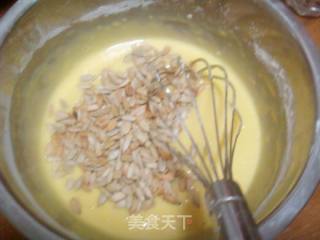 Nut Cake--[trial Report 2 of Qihe Ks-938n with Bucket Whisk] recipe