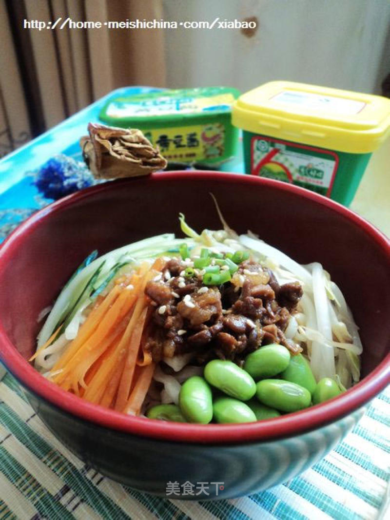 [jijiang Noodles, Made in A Pattern]---xinhe Bean Paste, Invincible and Good [green Bean Noodles] recipe