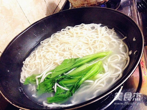 Four Seasons Beef Brisket Noodle recipe