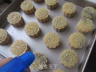 Unsweetened Bean Paste Mooncake recipe