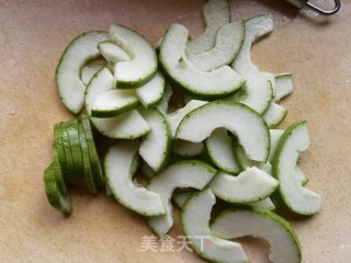 Onion Fungus Mixed with Melon recipe