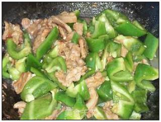 Stir-fried Pork with Vegetable Pepper recipe