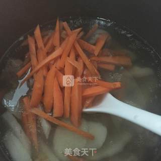 Stewed Lamb Chops with Yam and Carrots recipe