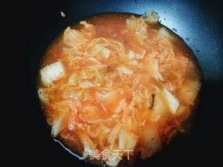 Kimchi Boiled Instant Noodles recipe