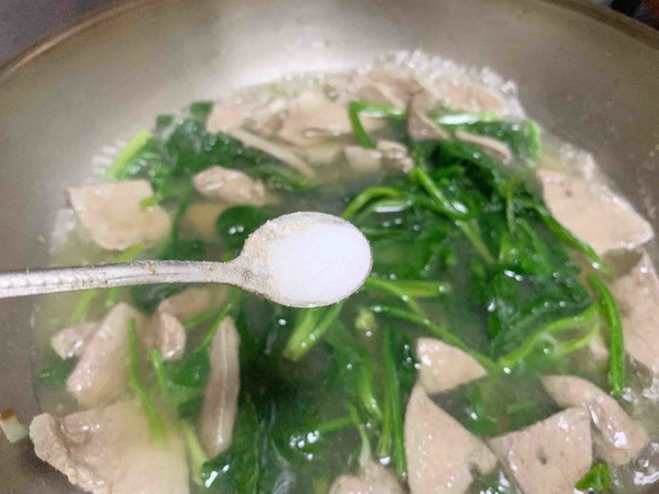 Spinach and Pork Liver Soup recipe