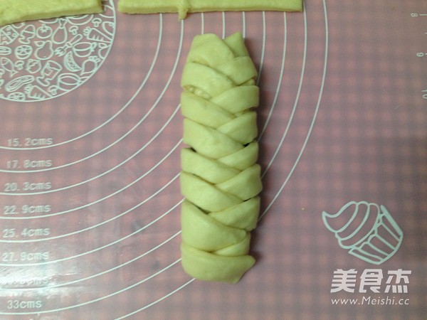 Honey Red Bean Braid Bun recipe