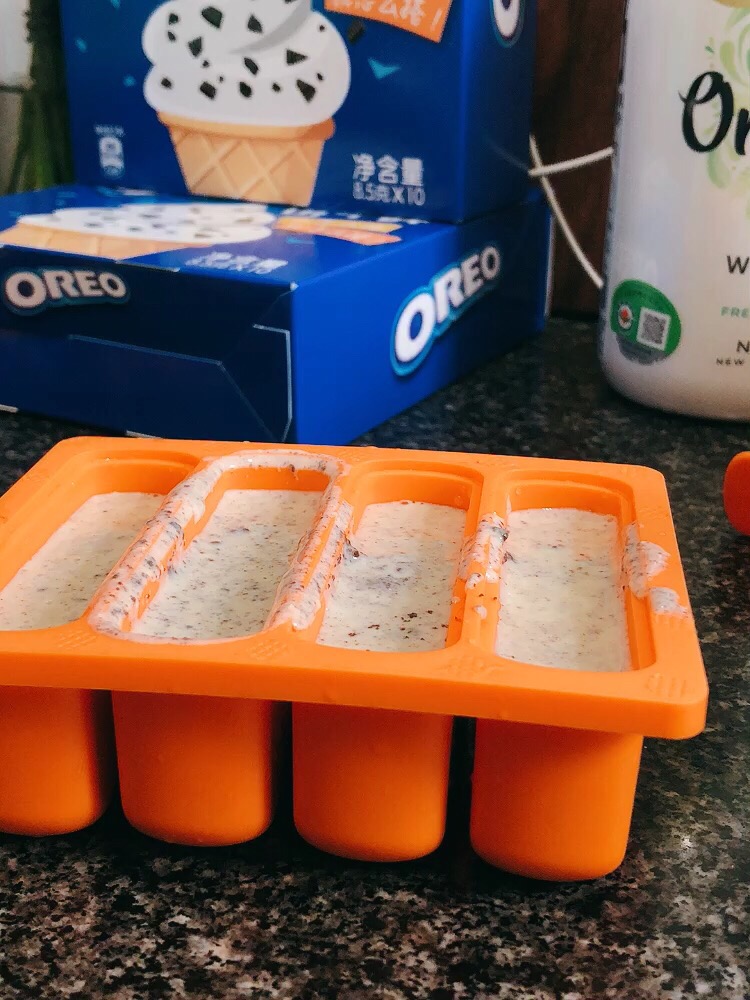 Childhood Memories Licked Oreo Ice Cream recipe