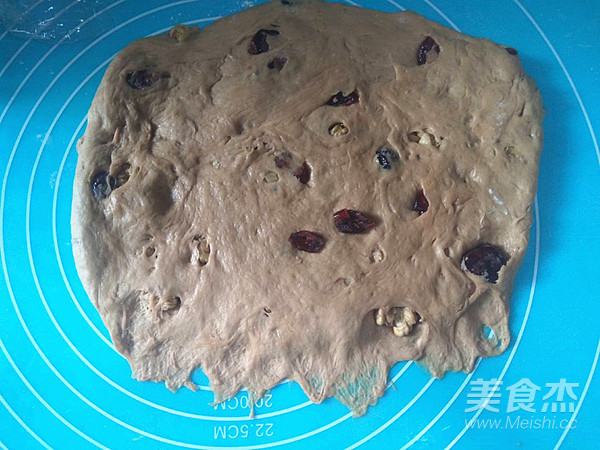 Cranberry Walnut Soft European Buns recipe
