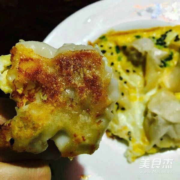 Fried Wontons with Eggs recipe