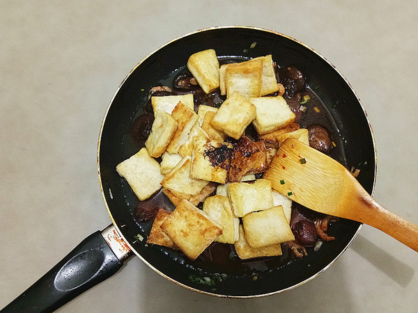 Braised Tofu with Dried Shiitake Mushrooms recipe