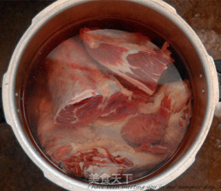 Beef with Sauce recipe