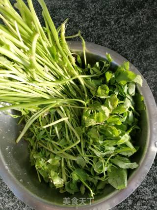 Wild Celery and Pork Steamed Dumplings recipe