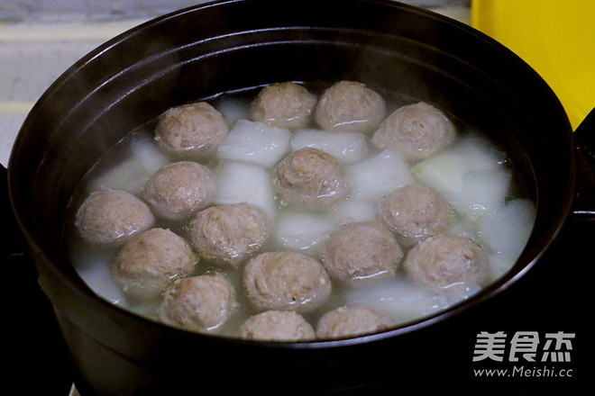 Beef Balls and Winter Melon Soup recipe