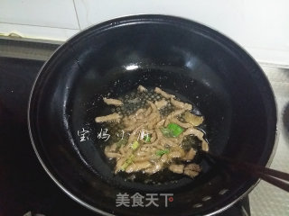 Stir-fried Noodles with Cabbage recipe