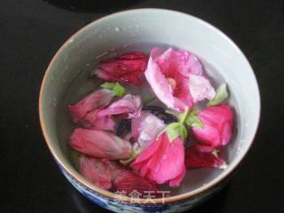 Hollyhock Flower Rock Sugar Sago Soup recipe