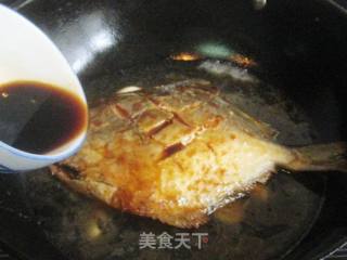 Spicy Garlic Roast Pomfret recipe