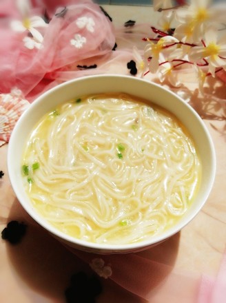 Loach Noodle Soup recipe