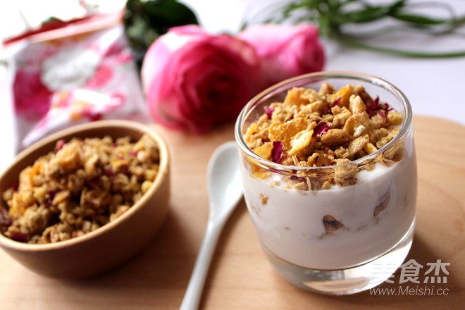 Yogurt Rose Cereal recipe